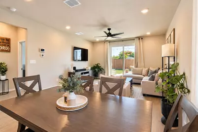 160 Honey Oak Lane, New Braunfels, TX 78130 - Photo 7