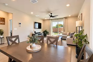 160 Honey Oak Ln, New Braunfels, TX 78130 - Photo 7