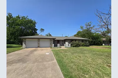 205 E Cherokee Drive, Harker Heights, TX 76548 - Photo 1