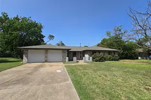 205 E Cherokee Dr, Harker Heights, TX 76548 - Photo 1