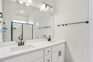 1016 Calendula Trl, Georgetown, TX 78628 - Photo 17