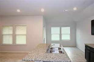 571 Taggart Trail, Jarrell, TX 76537 - Photo 3