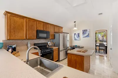 221 Stone Crest Boulevard, Buda, TX 78610 - Photo 9