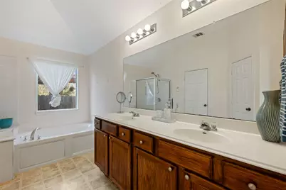 221 Stone Crest Boulevard, Buda, TX 78610 - Photo 23