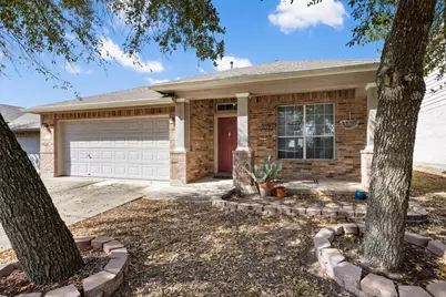 221 Stone Crest Boulevard, Buda, TX 78610 - Photo 3