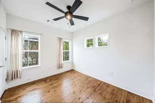 1213 Eleanor St, Austin, TX 78721 - Photo 13