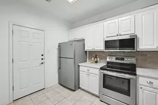 11603 Ladera Vista Dr, Austin, TX 78759 - Photo 9