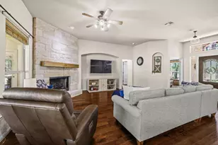 2721 Co Rd 258, Liberty Hill, TX 78642 - Photo 9