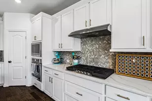 1506 Garrett Oaks Ln, Georgetown, TX 78633 - Photo 11