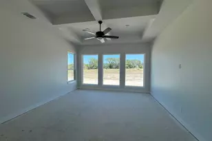 1404 Paxton Ln, Florence, TX 76527 - Photo 9