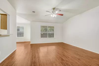 2334 Vernell Way, Round Rock, TX 78664 - Photo 5