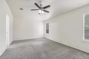 2334 Vernell Way, Round Rock, TX 78664 - Photo 11