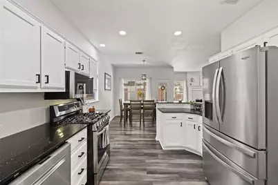 10707 Beckwood Drive, Austin, TX 78726 - Photo 11