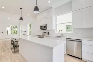 126 Lourdes Ct, Dripping Springs, TX 78620 - Photo 11