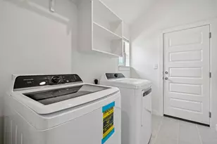 112 Melrose St, Hutto, TX 78634 - Photo 25
