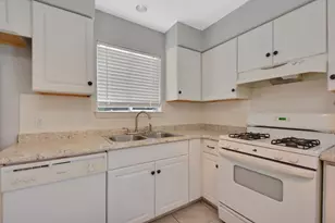 6020 Westcreek Dr, Austin, TX 78749 - Photo 9