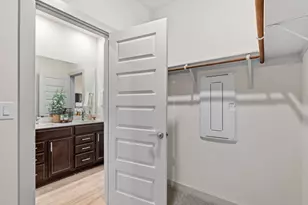 8004 Linda Michelle Ln, Austin, TX 78724 - Photo 21