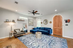 719 Birch Ln, Cottonwood Shores, TX 78657 - Photo 5