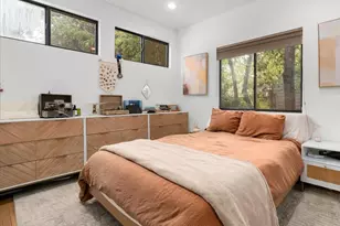 2113 Thornton Rd, Austin, TX 78704 - Photo 5
