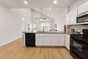2529 Chetco Dr, Austin, TX 78754 - Photo 7