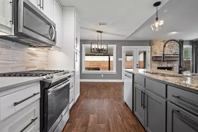5143 Ganymede Drive, Austin, TX 78727 - Photo 15