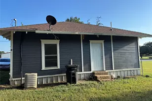 204 W Westhill Dr W, Cleburne, TX 76033 - Photo 19