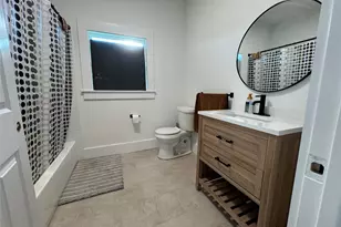 204 W Westhill Dr W, Cleburne, TX 76033 - Photo 13