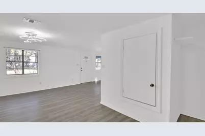 908 Tank Street, Lockhart, TX 78644 - Photo 19