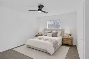 908 Tank St, Lockhart, TX 78644 - Photo 13