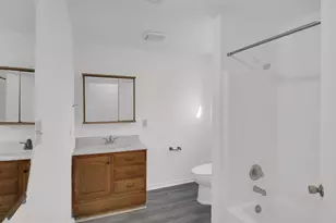 908 Tank St, Lockhart, TX 78644 - Photo 17