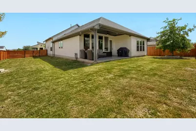 7901 Gilwice Lane, Austin, TX 78744 - Photo 25