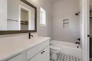 7901 Gilwice Ln, Austin, TX 78744 - Photo 17