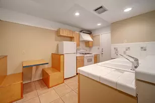 4506 Caswell Ave, Austin, TX 78751 - Photo 3
