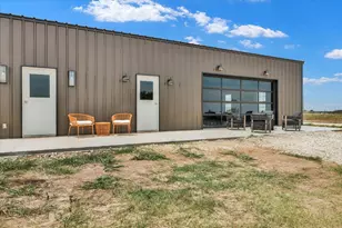 261 Co Rd 423, Taylor, TX 76574 - Photo 5