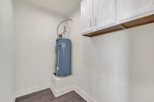 261 Co Rd 423, Taylor, TX 76574 - Photo 23