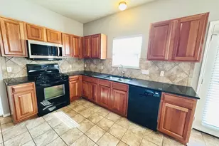 1709 McClannahan Dr, Austin, TX 78748 - Photo 11