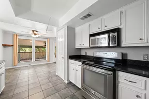 3303 Sanderling Trail, Austin, TX 78746 - Photo 13