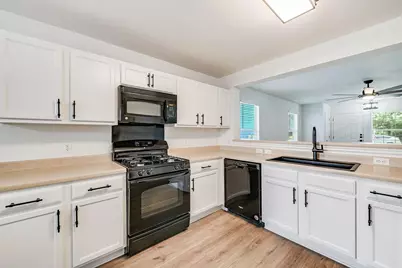 3409 Sand Dunes Avenue, Austin, TX 78744 - Photo 9