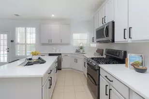 11700 Misty White Dr, Austin, TX 78717 - Photo 5