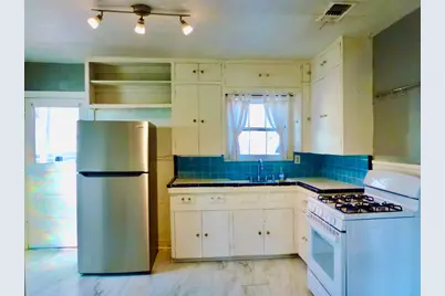 1408 W 39th 1/2 Street, Austin, TX 78756 - Photo 5