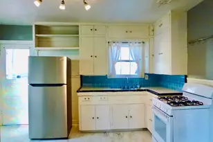 1408 W 39th 1/2 St, Austin, TX 78756 - Photo 5