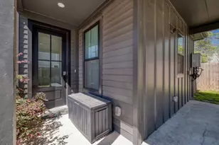 5406 Downs Dr, Austin, TX 78721 - Photo 23