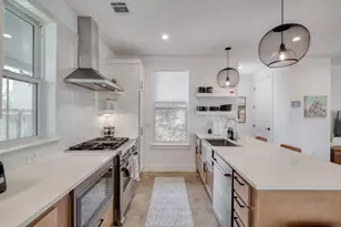 5406 Downs Dr, Austin, TX 78721 - Photo 5
