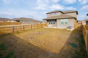 413 Emerald Cv, Georgetown, TX 78626 - Photo 15