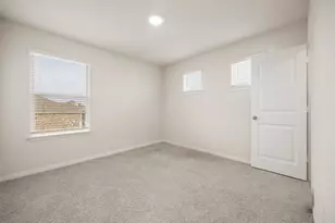 413 Emerald Cv, Georgetown, TX 78626 - Photo 5