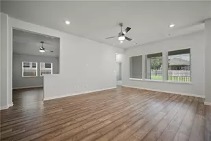 136 Osceola Dr, Kyle, TX 78640 - Photo 13
