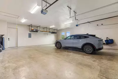 128 Strada Luca, Florence, TX 76527 - Photo 33