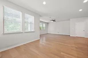 5107 Lemon Tree Path, Austin, TX 78723 - Photo 11