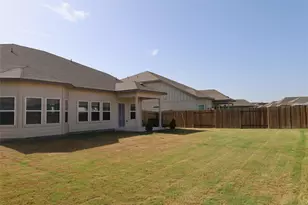 323 Windy Reed Rd, Hutto, TX 78634 - Photo 31