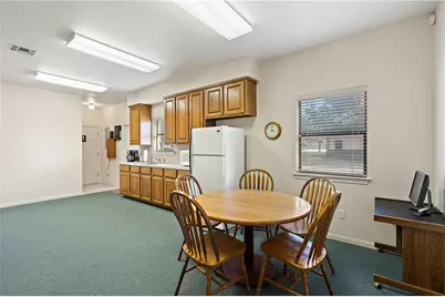 409 Mallard Lane, Taylor, TX 76574 - Photo 15